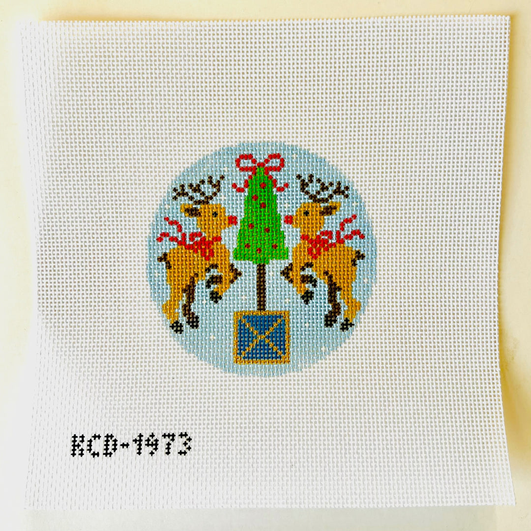 Round - Rudolph with Topiary Blue