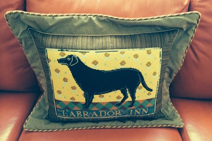 BLACK LABRADOR INN  13ct