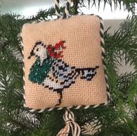 SUE SEAGULL ORNAMENT