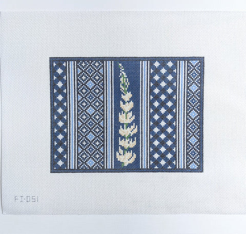 Lupine clutch - patchwork/blue