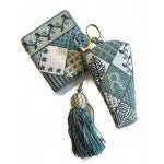 Scissor Case: Williamsburg Scissor Case