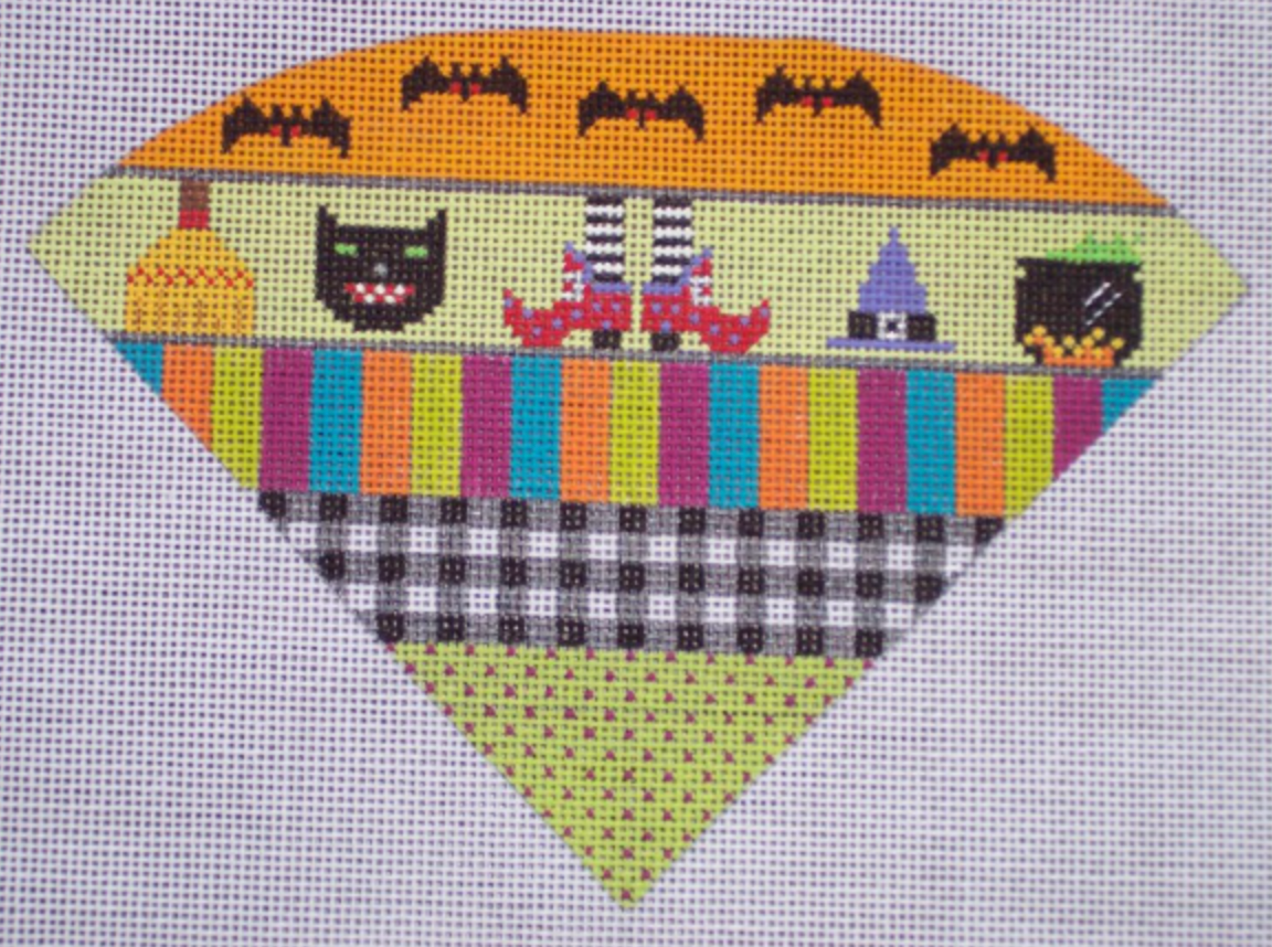 Halloween: Witch’s Accesories Cone