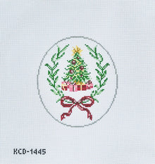 Oval Ornament - Christmas Tree