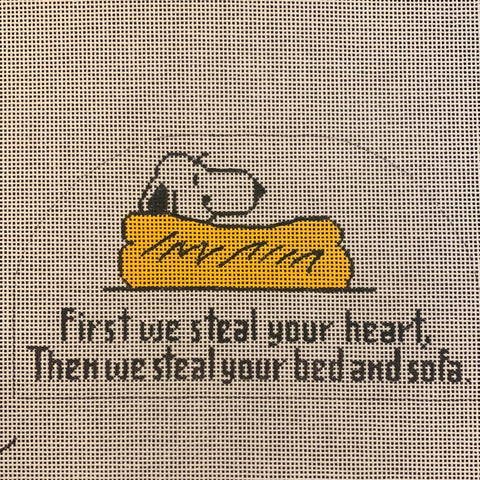 Peanuts - Snoopy in Bed